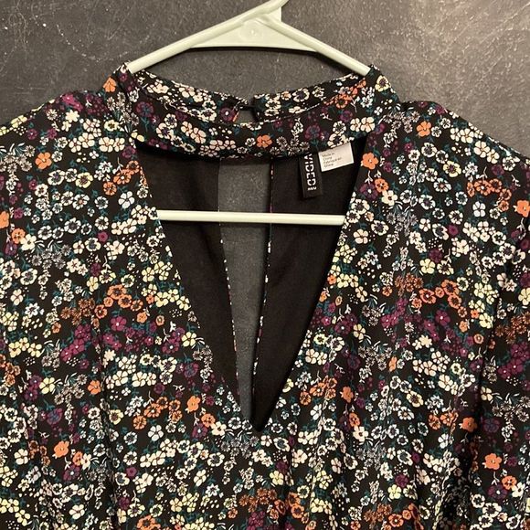 Divided dress size 12. Great condition! - Picture 4 of 10